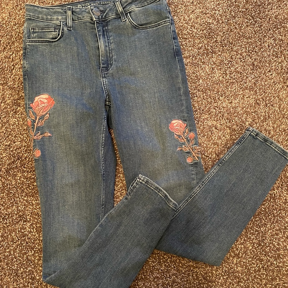 Jeans - Picture 2 of 5